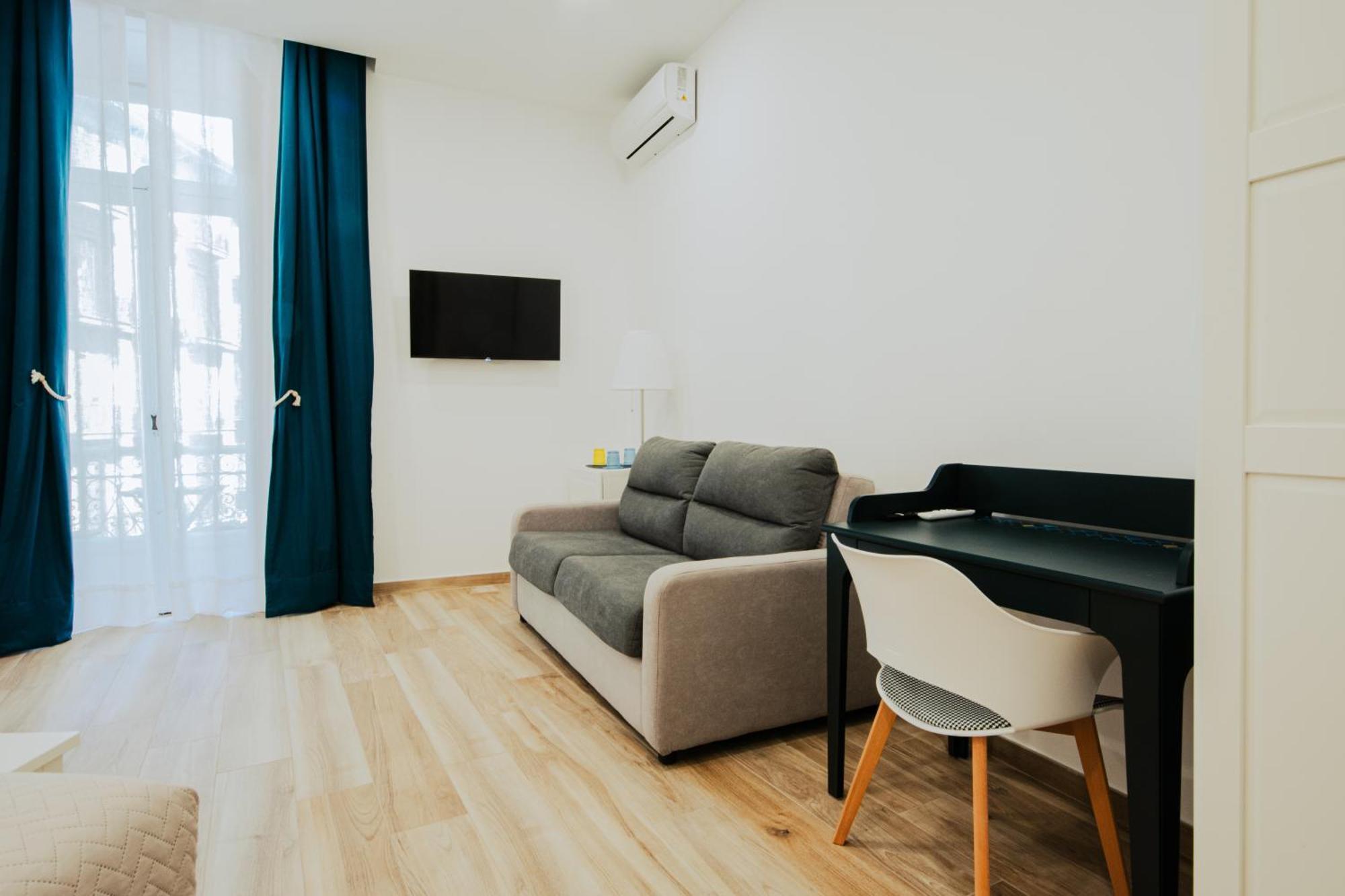 B&B Lara'S Home By I Borbone Νάπολη Εξωτερικό φωτογραφία